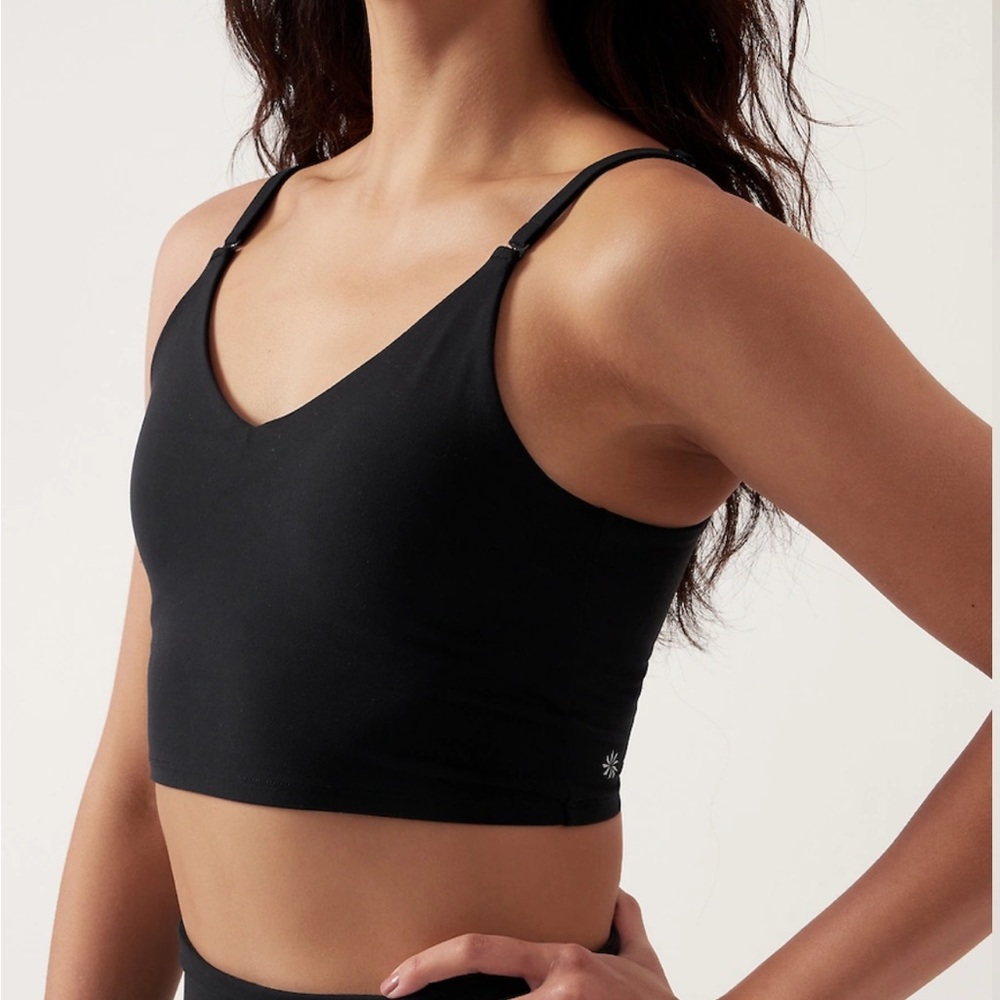 Athleta Elation V-neck Crop D-DD